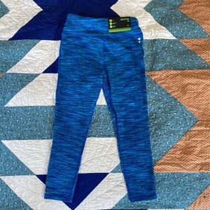 NWT SZ 4(US)/8(UK) Cropped Leggings